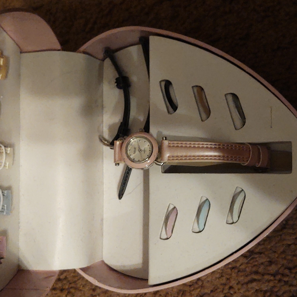 Kids switch out watch